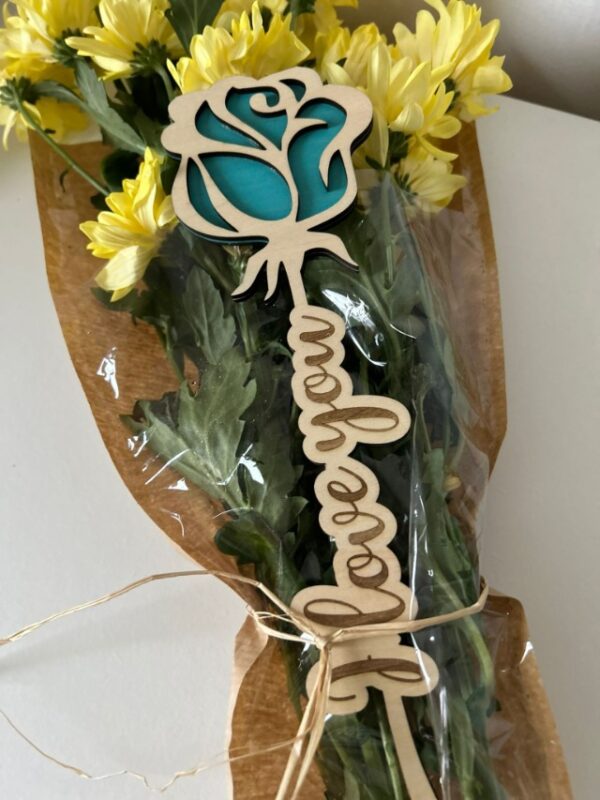 laser cut wooden flower with name engraved